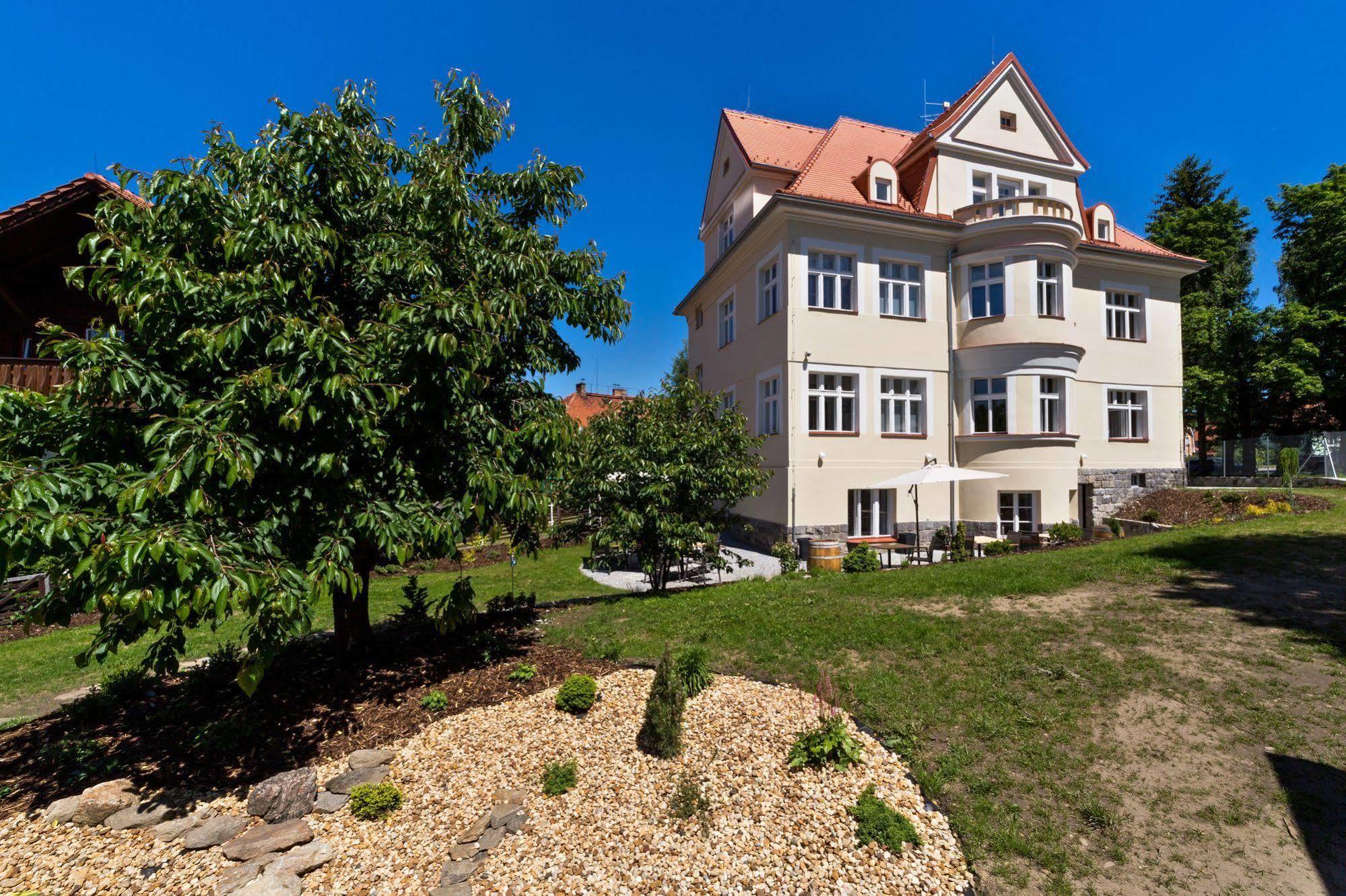 贝阿提卡别墅精品酒店 Český Krumlov 外观 照片